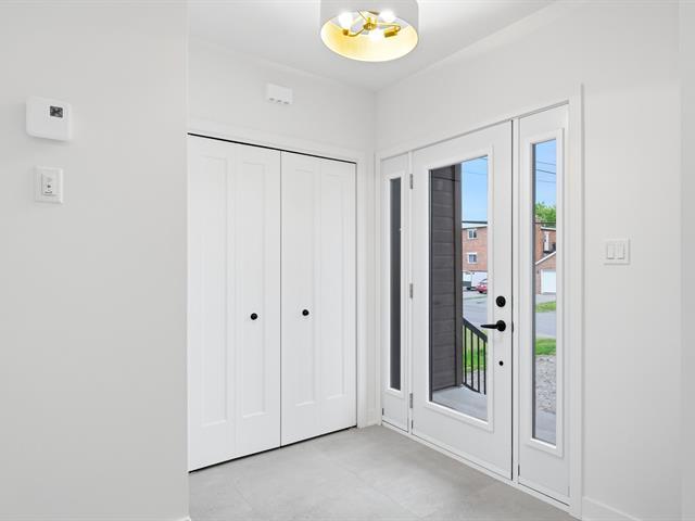 11 Rue St-Philippe — photo 2