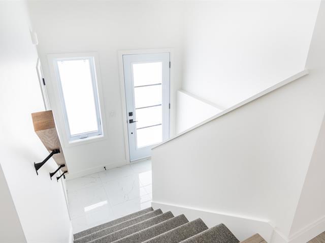 13 Rue St-Pierre — photo 3
