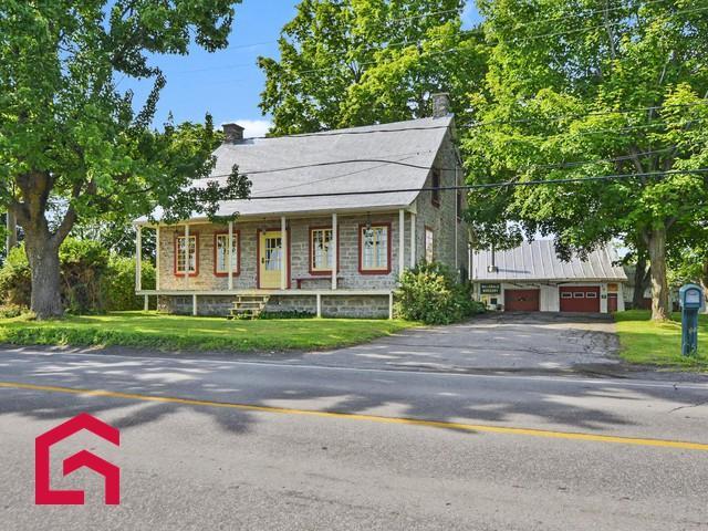 534 25e Avenue — photo 1