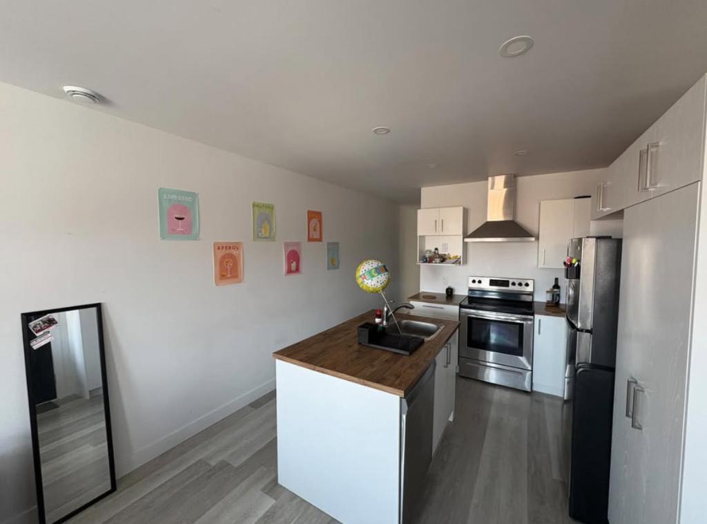 3414 Av. Bourbonnière — photo 2