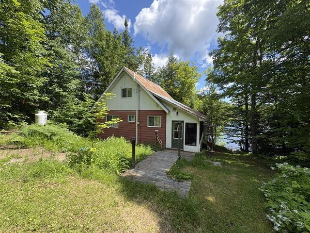 5550 Ch. de la Grande-Baie — photo 1