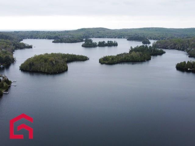 390Z 398Z Ch. des Quatorze-Îles — photo 1