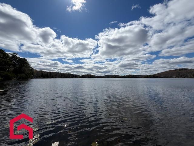 390Z 398Z Ch. des Quatorze-Îles — photo 2
