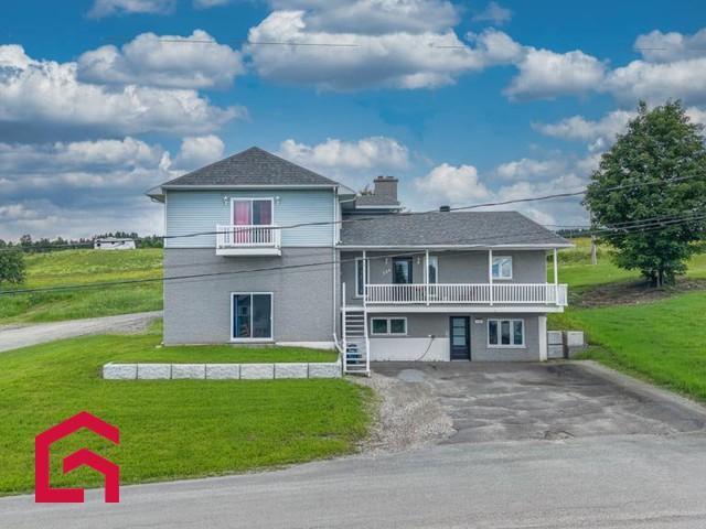 238 Rue Caron — photo 1