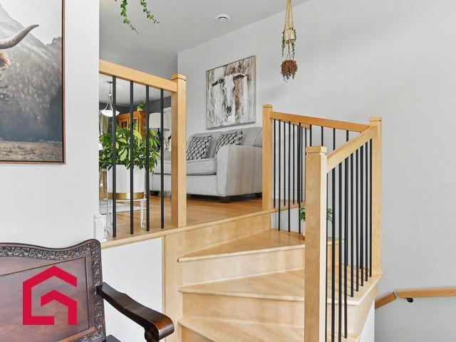 384 Rue de la Célébrité — photo 3