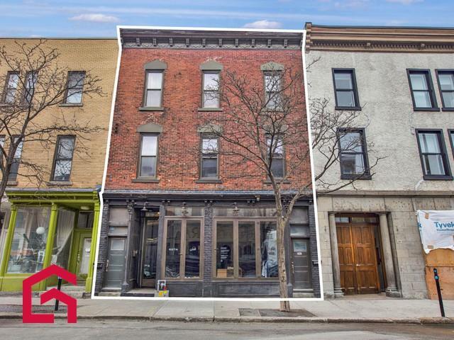 2447 2453 Rue Notre-Dame O. — photo 1