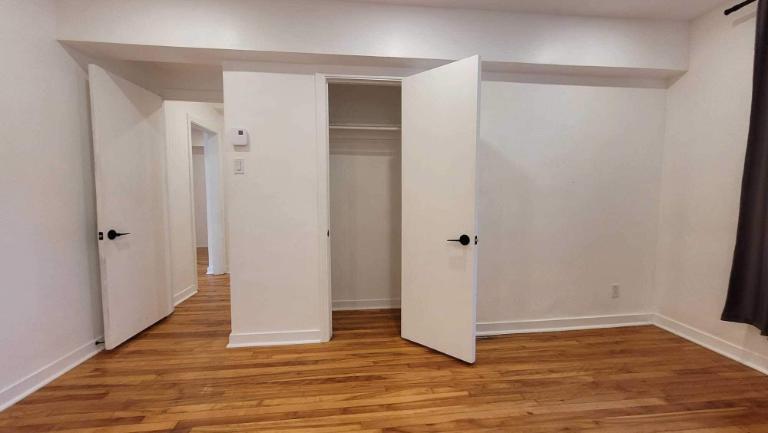 GRAND 3 1/2 - 3485 ELLENDALE - RECEMMENT RENOVE 5