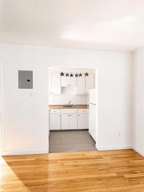 147 17e Avenue — photo 1