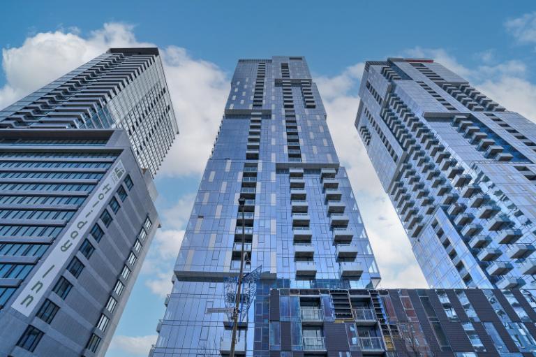 1400 Boulevard René-Lévesque Ouest — photo 1