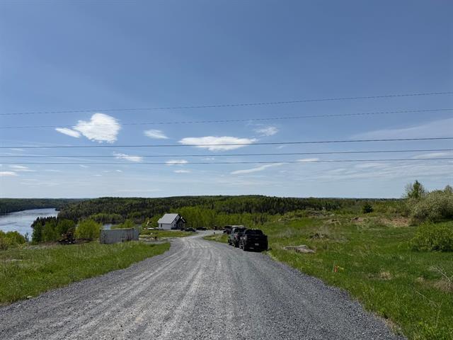 Terrain — photo 2