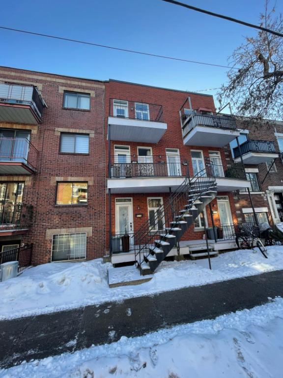 5226 4e Avenue — photo 1