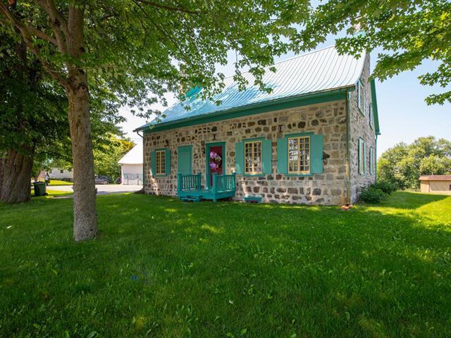 3820 Rue St-Pierre O. — photo 1