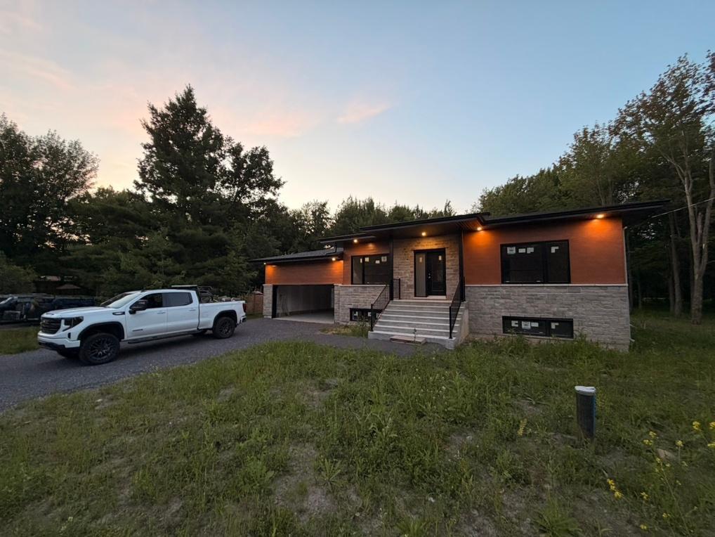 🏡 Brand-New Detached Bungalow – Move-In Ready | Saint-Paul-de-l’Île-aux-Noix — photo 1