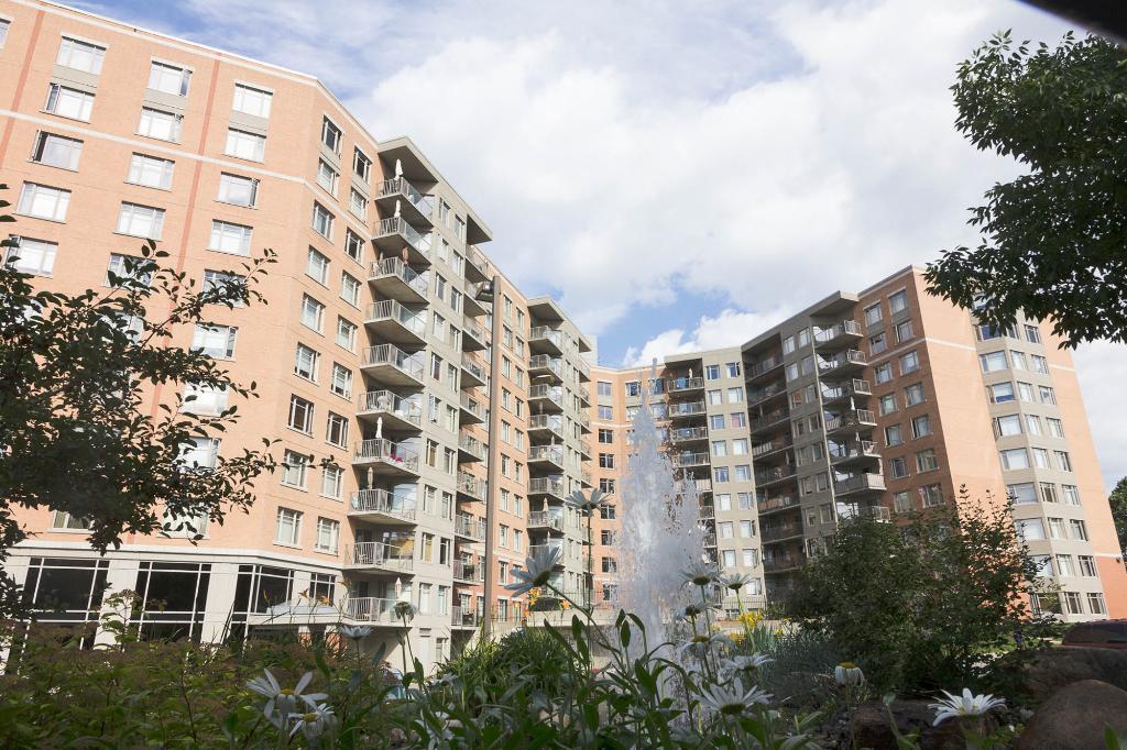 Penthouse de luxe - 4 1/2 - Ste-Foy - immeuble de prestige - libre 2