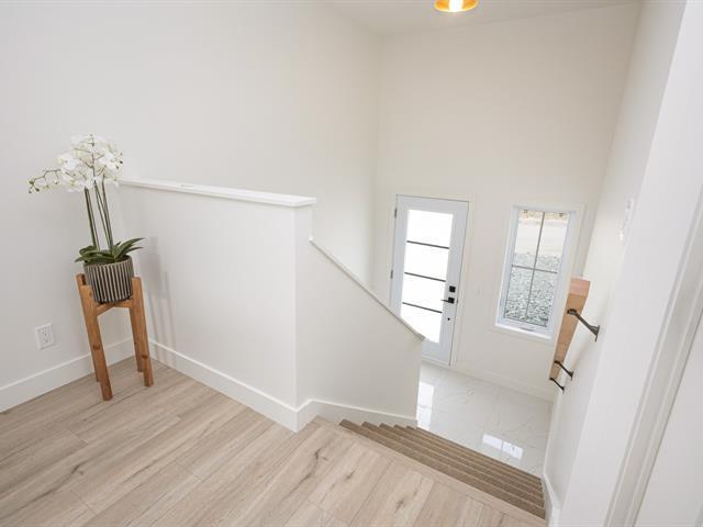 21 Rue St-Pierre — photo 3