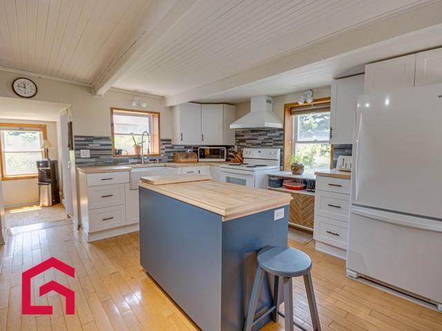 4165 Rue Lussier — photo 3