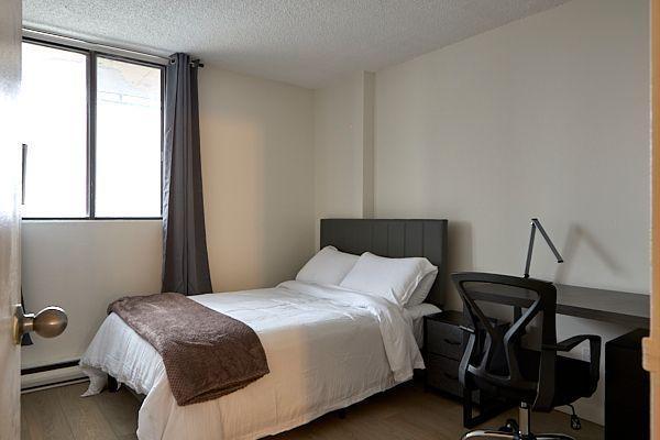 101 Place Charles-Le Moyne — photo 3