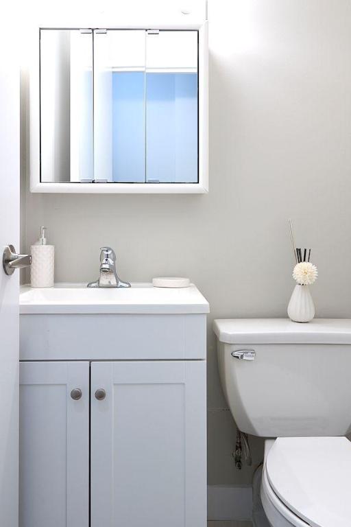 3 CH - 2 SDB - Longueuil - $2,050 /mo 5