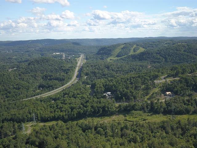 Terrain — photo 3