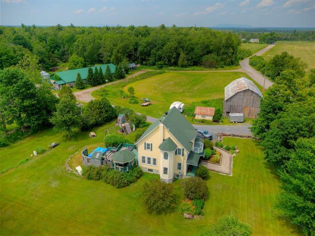 1336 Ch. Pilon — photo 1