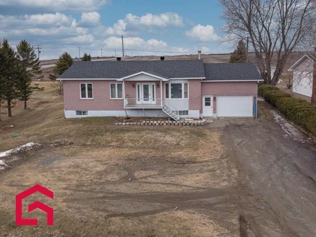1096 Rue St-Jean — photo 1
