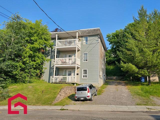 449 453A Rue St-Philippe — photo 1