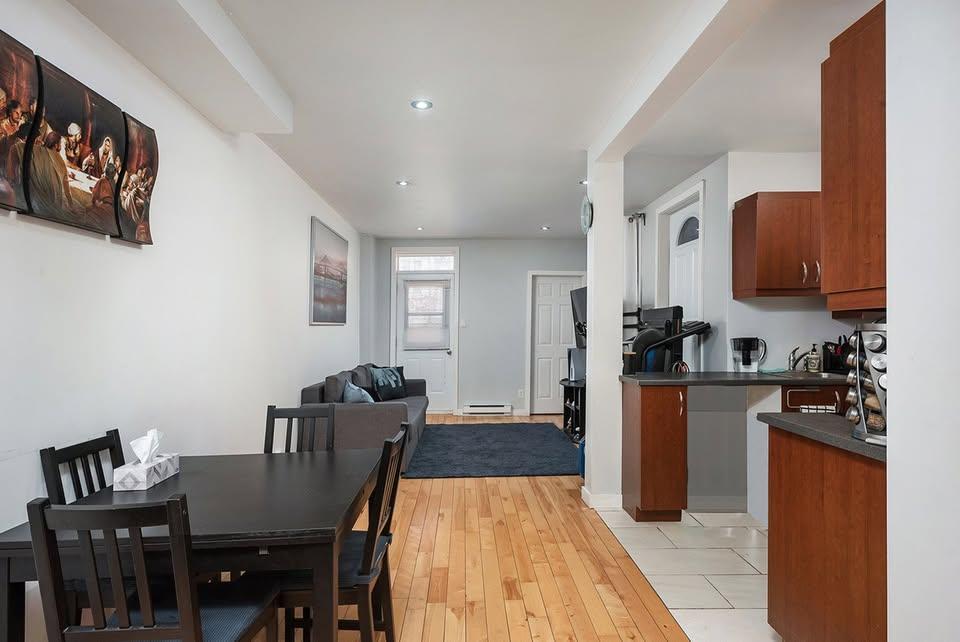 2276 Rue d'Iberville — photo 2