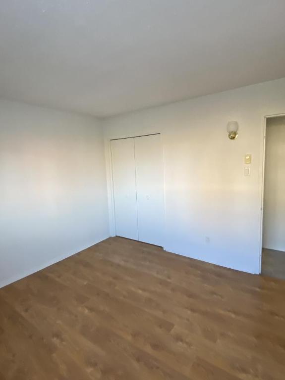 275 Rue Simonds S — photo 1