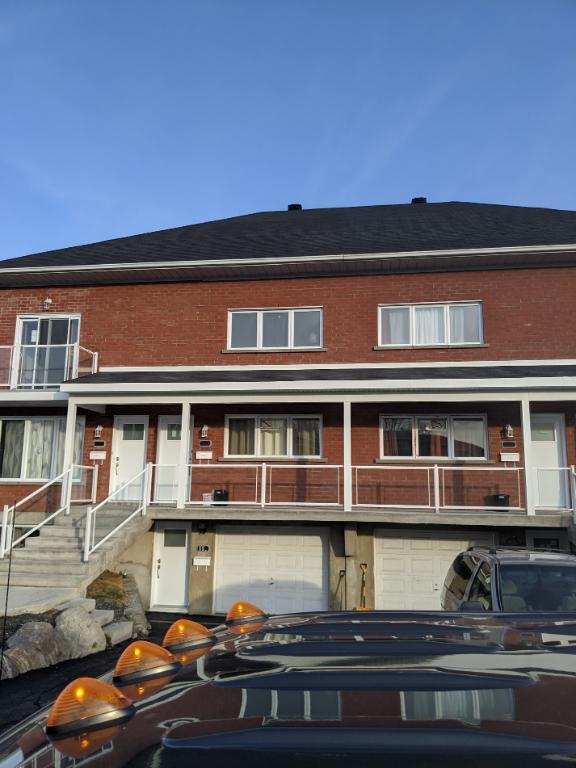 559 Boulevard Brassard — photo 1