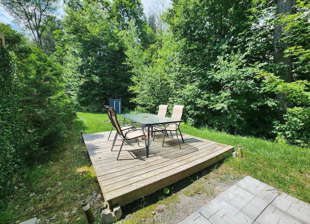 Magnifique 3 1/2 sur palier à louer à Ste-Sophie — photo 3