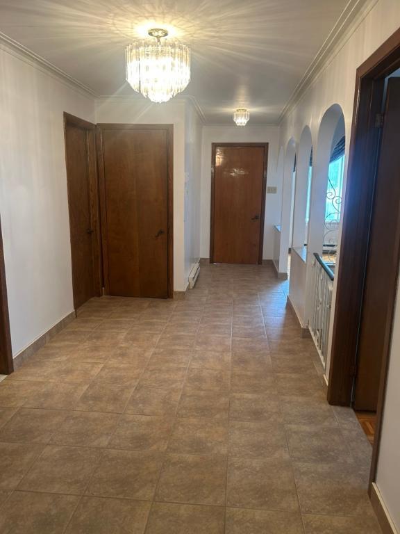 6132 Rue de Mériel — photo 1