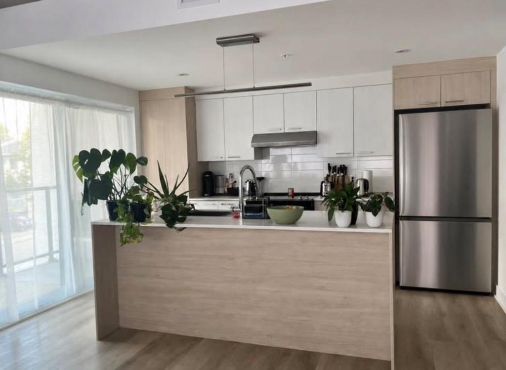 148 Boulevard Curé-Labelle #207, Laval, QC, Canada — photo 2