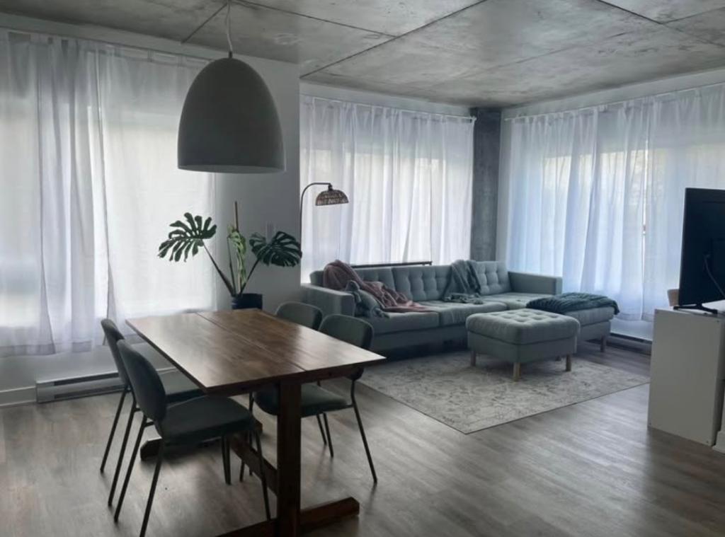 148 Boulevard Curé-Labelle #207, Laval, QC, Canada — photo 3