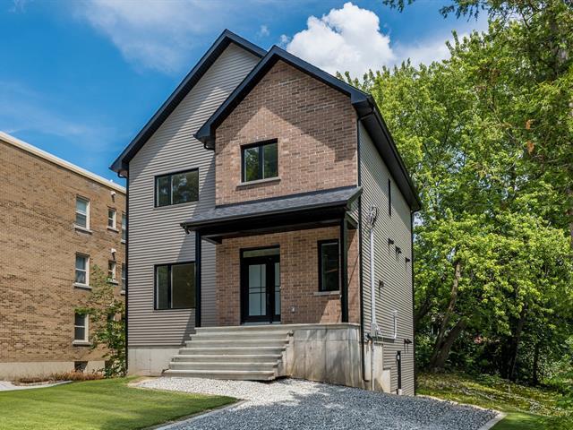 396 398 Rue de Vimy — photo 2