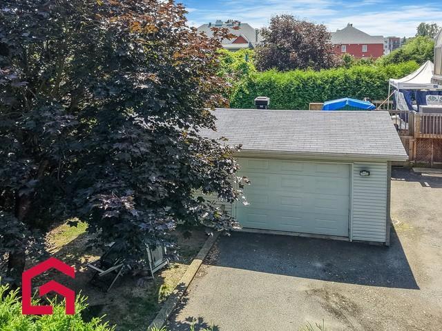 358 364 2e Avenue — photo 2