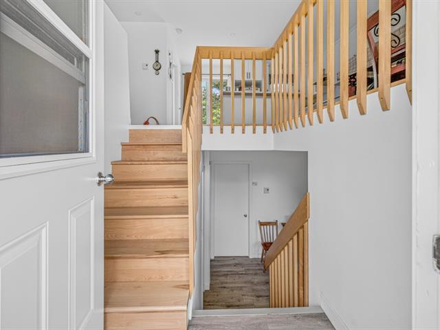 766 768 Av. du Ruisseau — photo 3