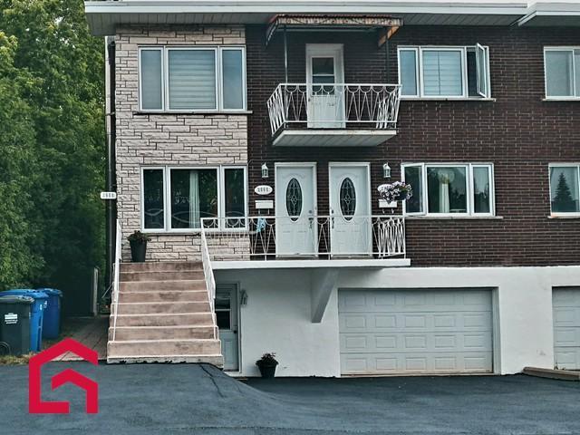 2555 2575 Rue Acadie — photo 1