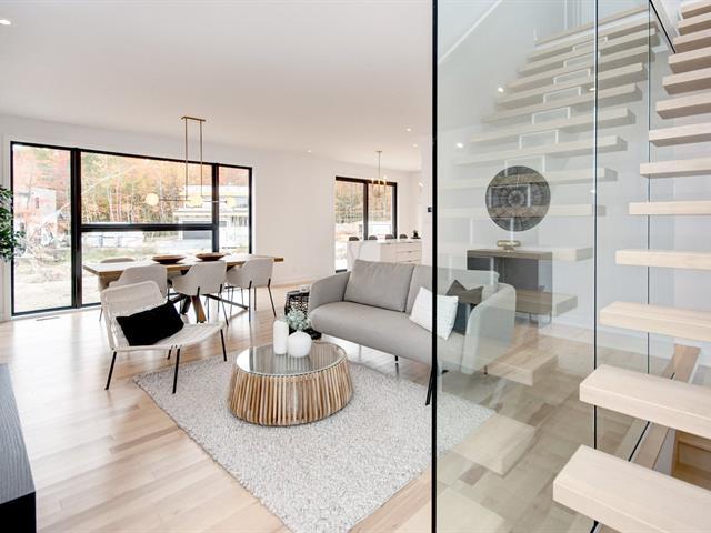 707 Rue Jacques-Senécal — photo 3