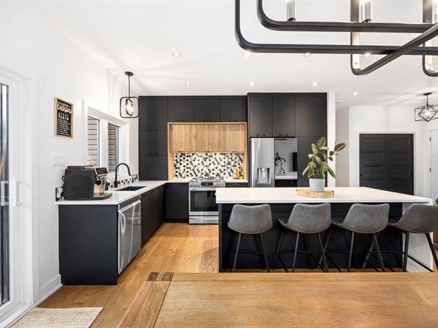88 Rue Parenteau — photo 3