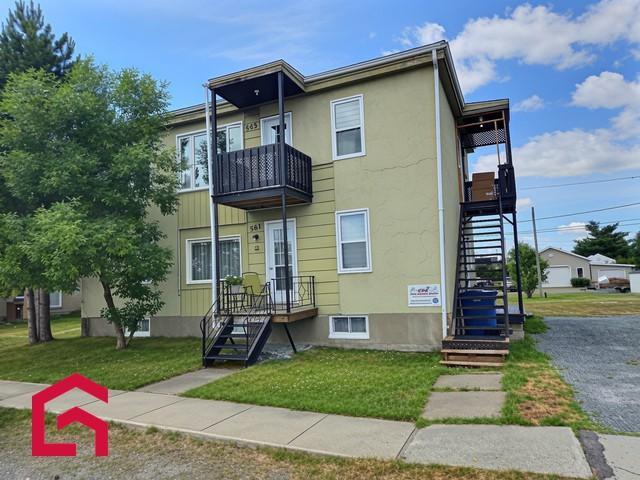 561 563 Rue Principale N. — photo 1