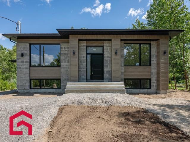 569 569A Côte St-Paul — photo 1