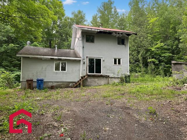 904 Rue du Rocher — photo 2