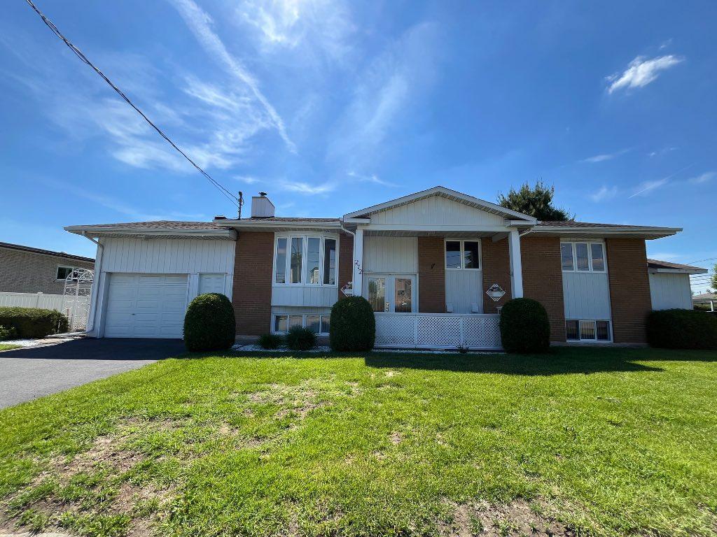 272 Rue Saint-Vallier, Granby, QC, Canada — photo 1