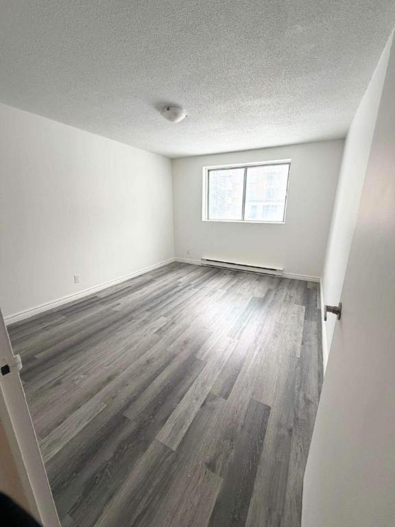 2 CH - 1 SDB - Gatineau - $1,699 /mo 5
