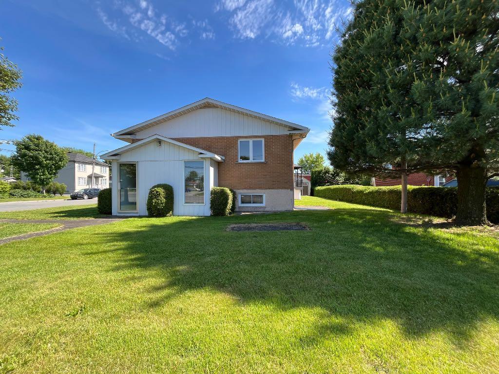 272 Rue Saint-Vallier, Granby, QC, Canada — photo 3