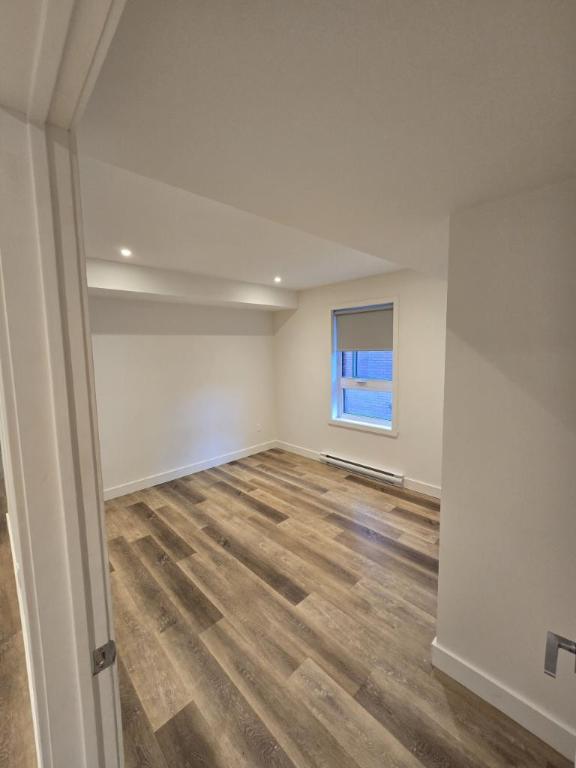 7115 Rue Durocher — photo 3