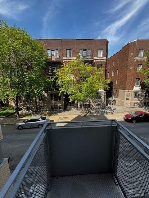 3518 Rue Durocher — photo 3