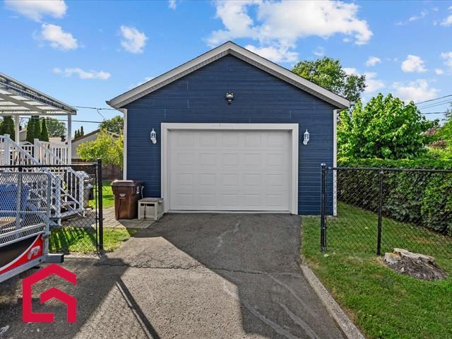 413 Rue Caron — photo 3