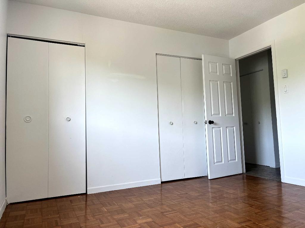 Logement 51/2 à l’étage Bromont, frigo, remise et stationnement privé inclus - 5 minutes du Sommet !!! Venez visiter!!!! 4