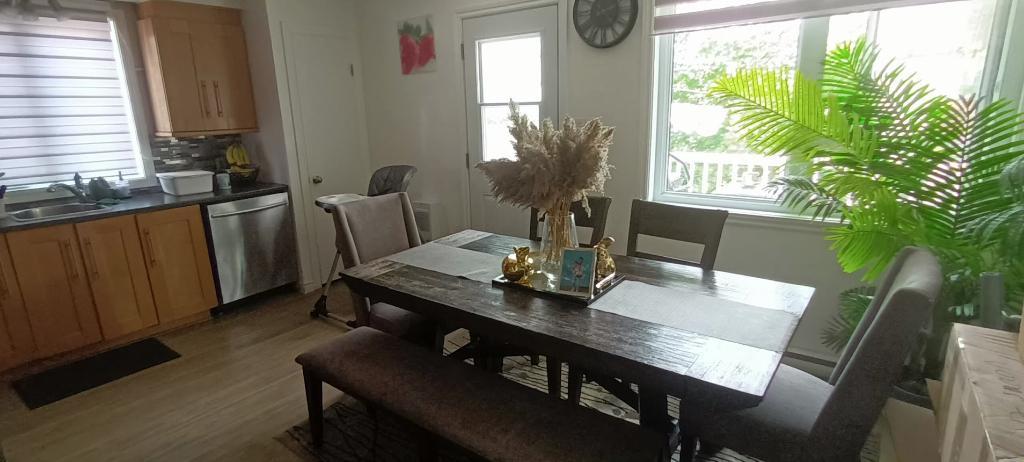 3102 Rue Desautels — photo 2